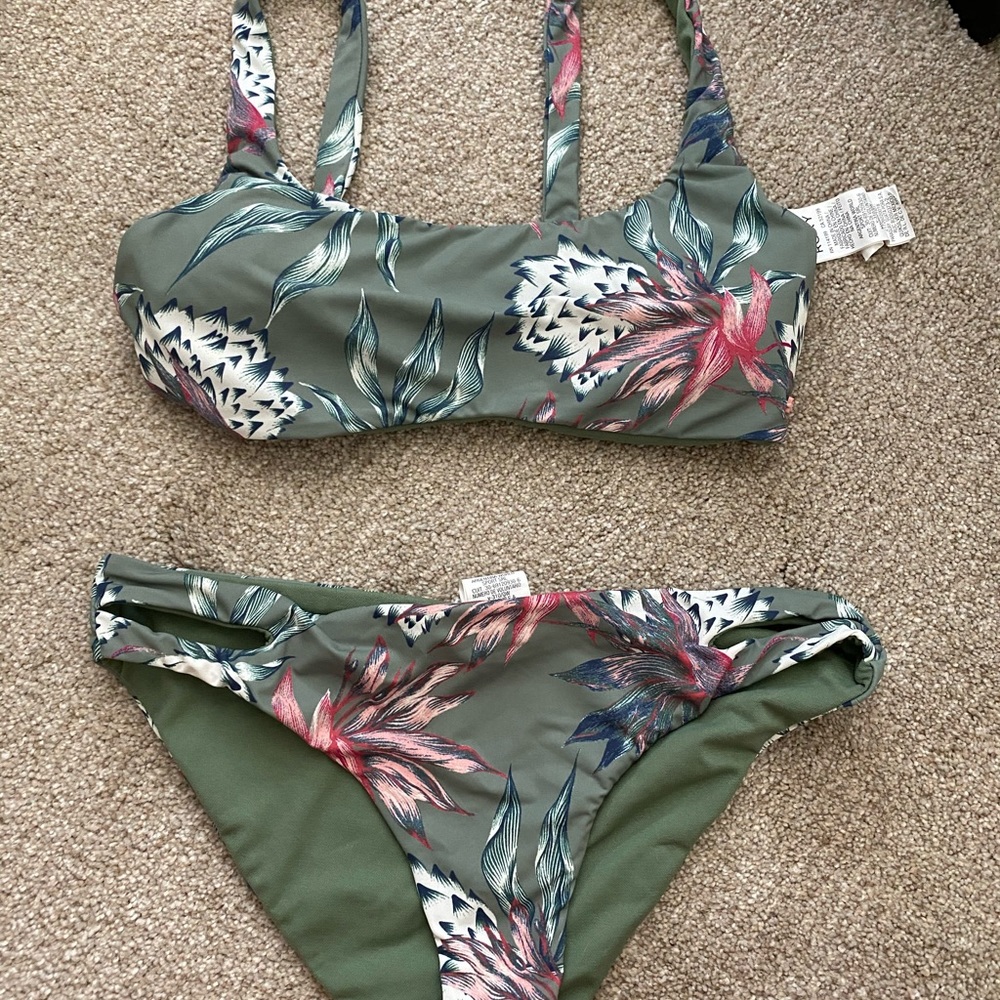 Roxy bikini
